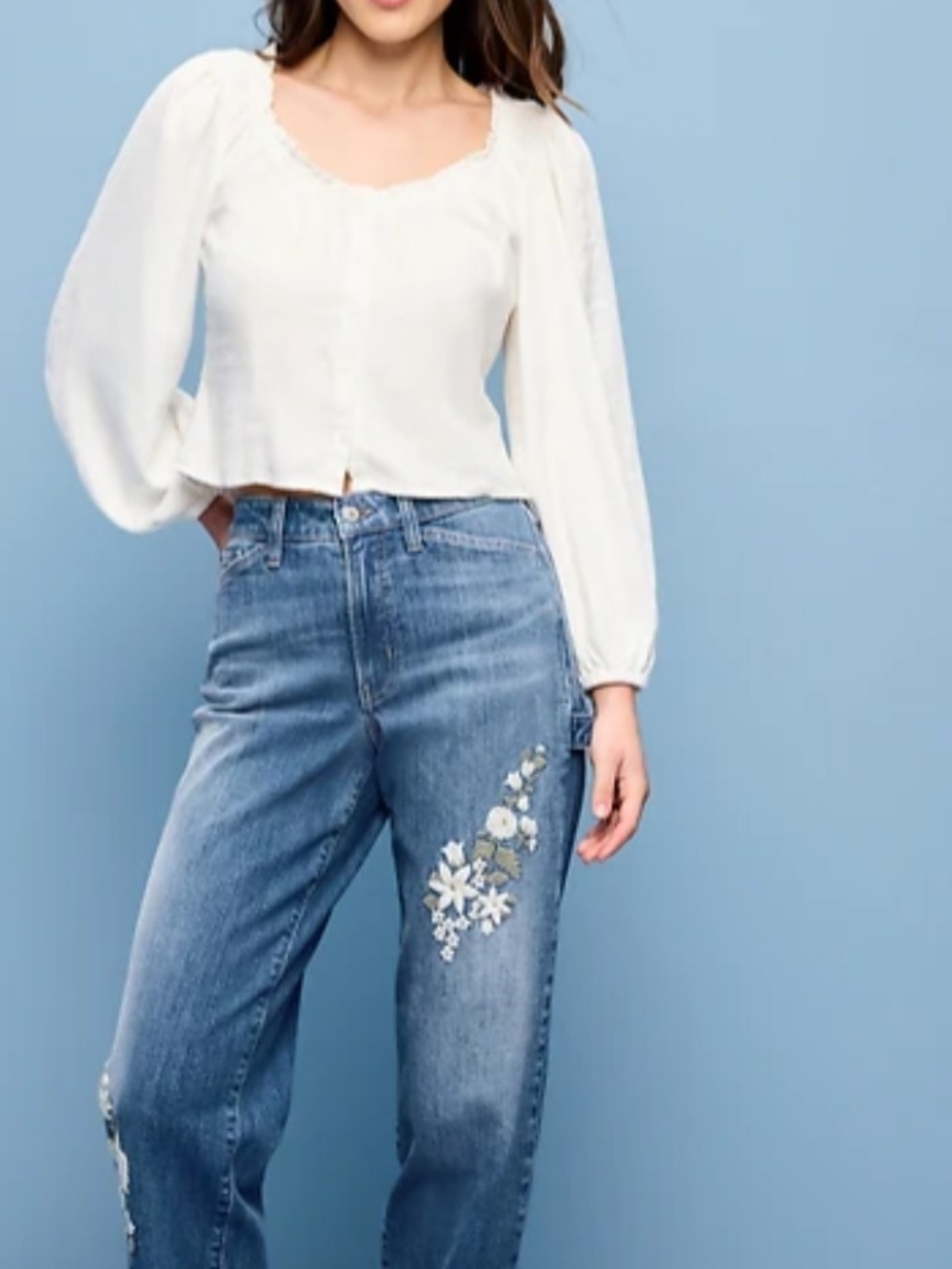Old Navy Light Blue Denim Wide-Leg Jeans with White Floral Embroidery